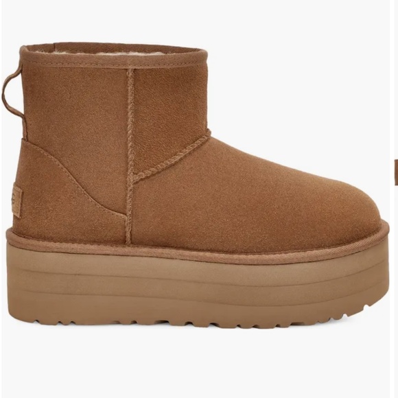 New🤎UGG® Classic Mini Platform Boot (Women) - Picture 3 of 8